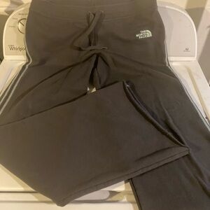 The North Face Gray Women’s Joggers /Sweatpants. Medium.